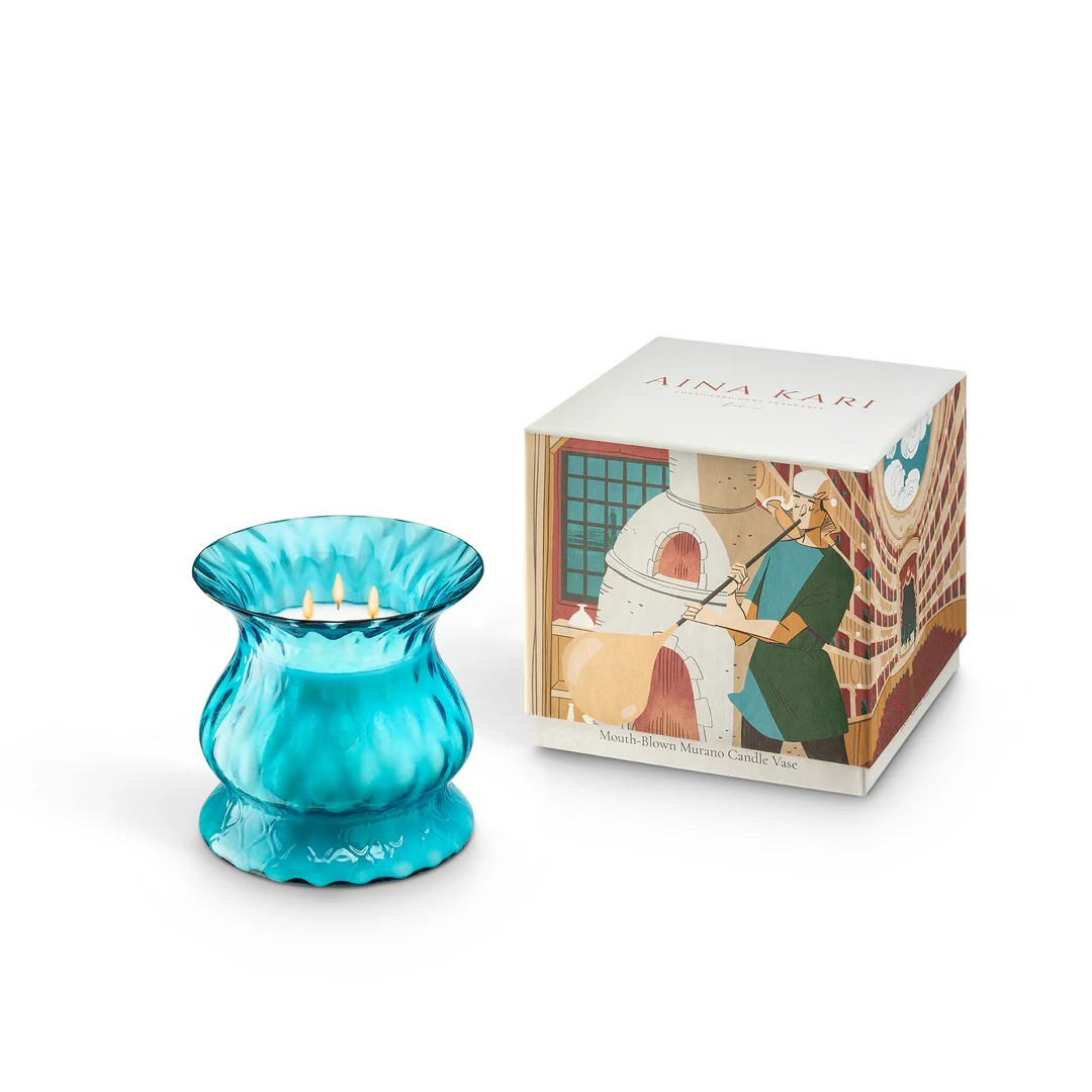 Picture of Aquamarine Tulip Candle