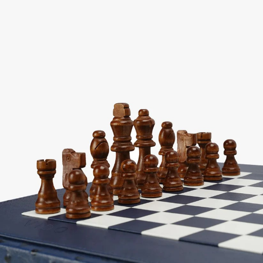 Picture of Navy Blue Ostrich Chess Set