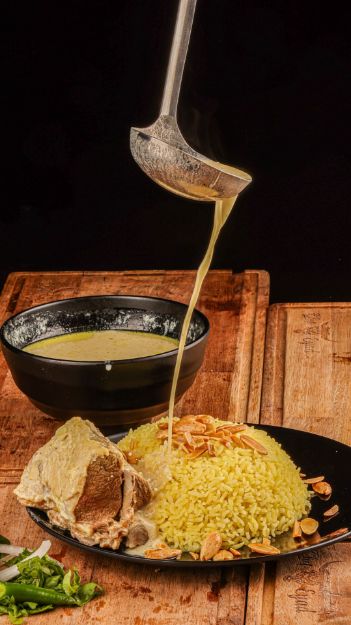 Picture of mansaf meal