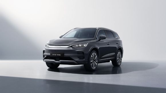 صورة BYD Tang Flagship